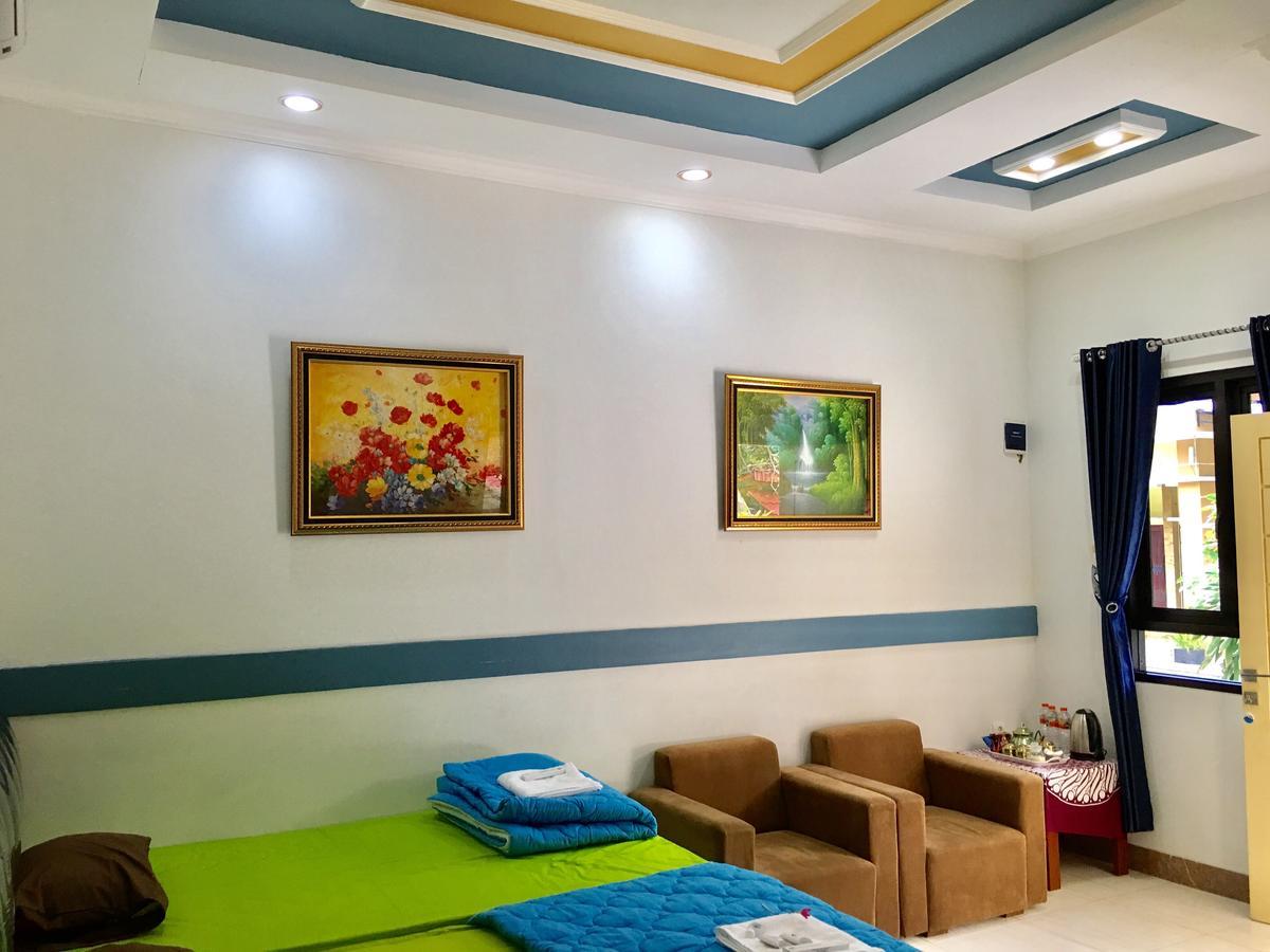 Ahlen Pangandaran Hotel Exterior photo